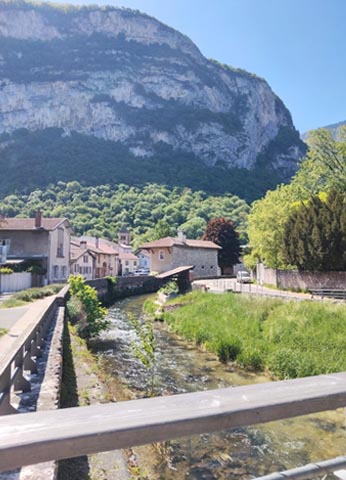 village sassenage rivière furon
